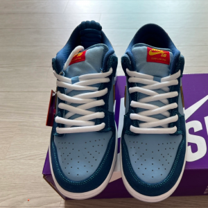 나코탭 나이키 덩크 SB 로우 와이 소 새드 크리스탈 블루 270