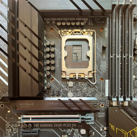 ASUS TUF GAMING Z690-PLUS D4 메인보드 중고 벌크 판매합니다