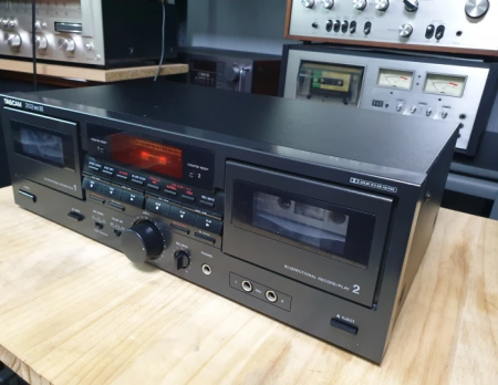 TASCAM 202MKIII 2트랙 데크