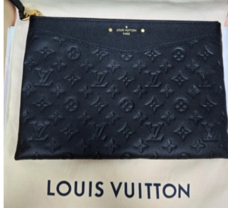 루이비통 앙프렝뜨 클러치백 정품