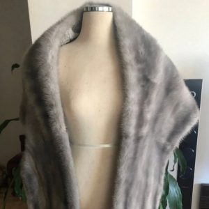 그레이 밍크 천연모피 adb숄 가운