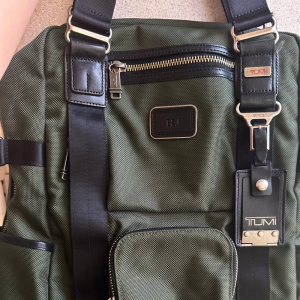 투미 르준 백팩