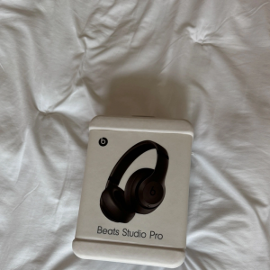 비츠 스튜디오 프로 딥 브라운