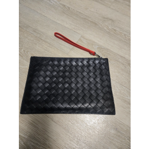 보테가베네타 클러치백