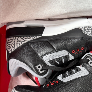 조던3 레트로 OG 블랙 시멘트 265사이즈