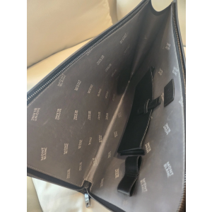 몽블랑 웨스트사이드 클러치백 팔아요