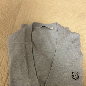 메종키츠네 남성 가디건(라지)