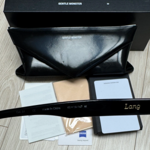 젠틀몬스터 랭 블랙 선글라스