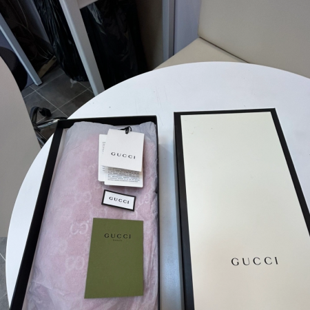 구찌 여성 실크 숄