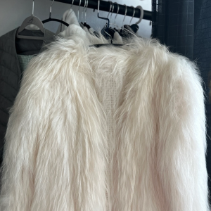 니팅 리얼라쿤퍼 판매 nak실착장5회