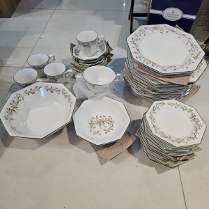 아픈 접시모음♡ 예민하신 분 피해주세요