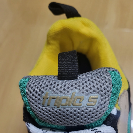 발렌시아가 트리플S 스니커즈 37