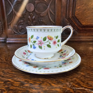 영국 파라곤 트리오, 케이크, 슈가 세트