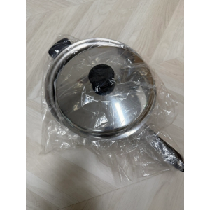 암웨이 후라이펜입니다 새것입니다