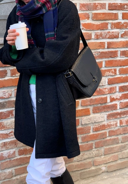 뮤렛 okmuret 그레이스 부클 코트 블랙