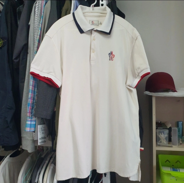 몽클레어 ej화이트 카라 반팔티 XXL