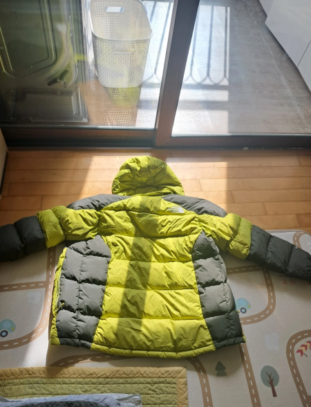 노스페이스 90 구스다운 vy점퍼 팝니다~