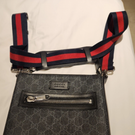 정품) 구찌 ih판매합니다.