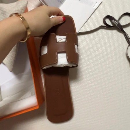 에르메스 오란 xe샌들 (센텀신세계구매)새상품