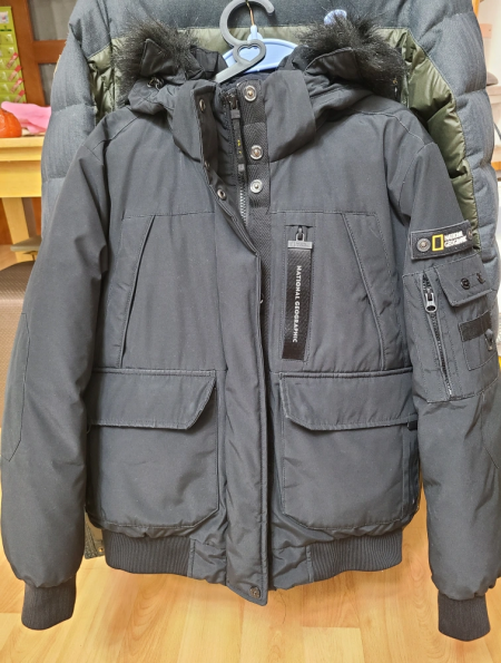 내셔널 지오그래픽 90 사이즈 chs패딩23년식