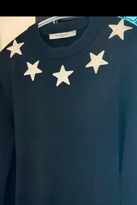 지방시 스타패치 맨투맨 tiM