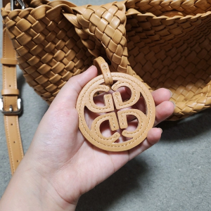 가이거 인트레치아토 코그 vf토트백