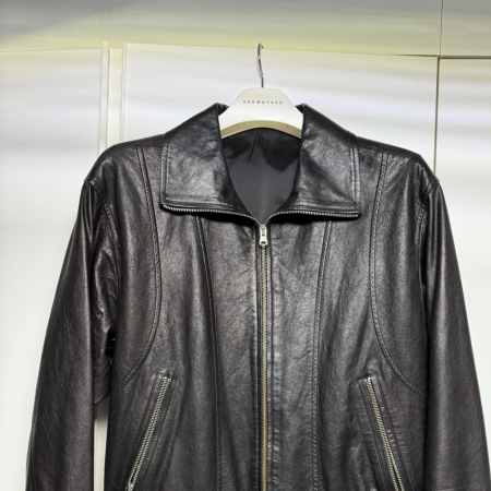 홀리선 캐피탈 레더 집업 자켓 블랙 vsj팝니다