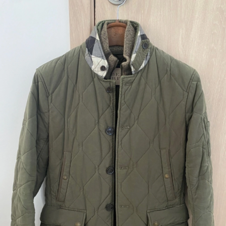 버버리 mdw브릿 퀼팅 자켓