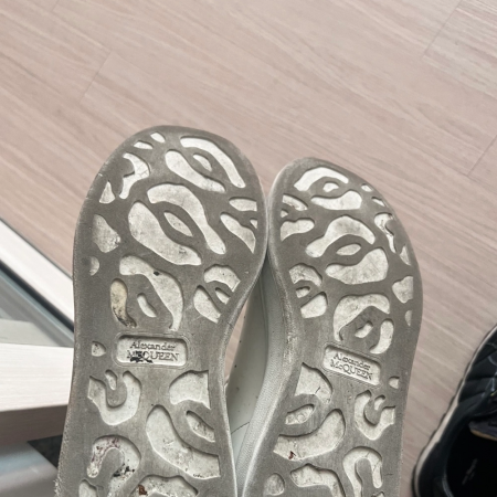 알렉산더맥퀸 42스이즈 마르지엘라 lpt43사이즈 판매해요