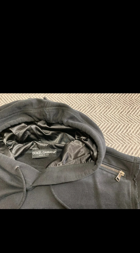 돌체앤가바나 fjn와펜후드티