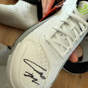 농구화 친필 oh(최준용) 나이키 조던 테이텀 2 PF