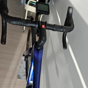 트랙  로드자전거 도마니sl6판매