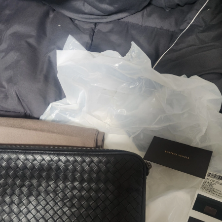 보테가베네타 go인트레아치토 도큐먼트 클러치