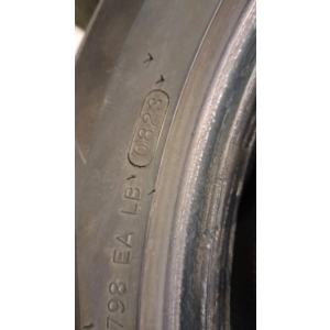 23555R19 중고타이어 팝니다 .(4개)