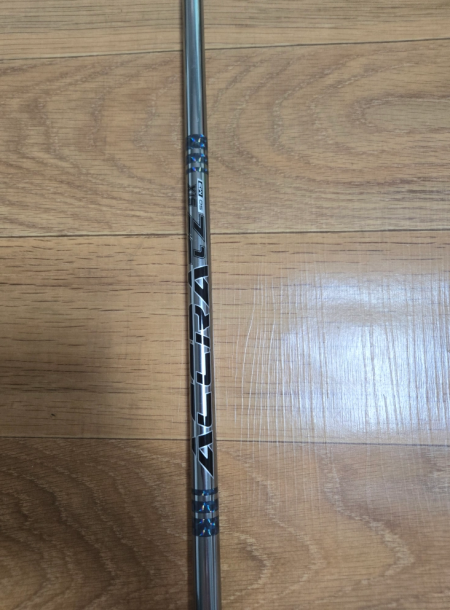 테일러메이드 드라이버 샤프트 팝니다