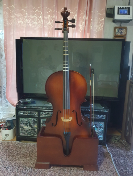 첼로 양도합니다.