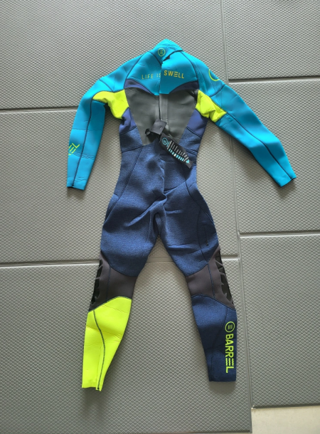 배럴 슈트 새제품