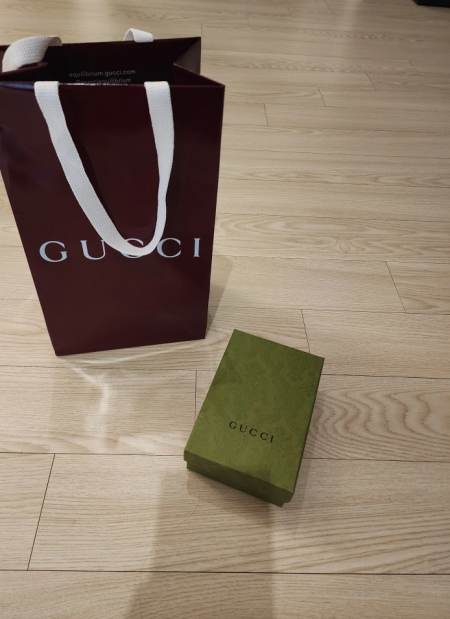 구찌마몽 jw지갑판매합니다