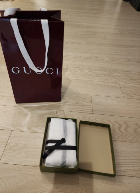 구찌마몽 jw지갑판매합니다