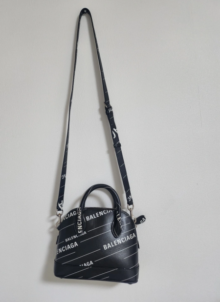 발렌시아가미니백