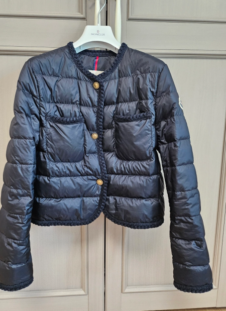 몽클레어 여성 숏 tyi패딩