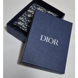 디올 올브리크 vp반지갑 판매합니다