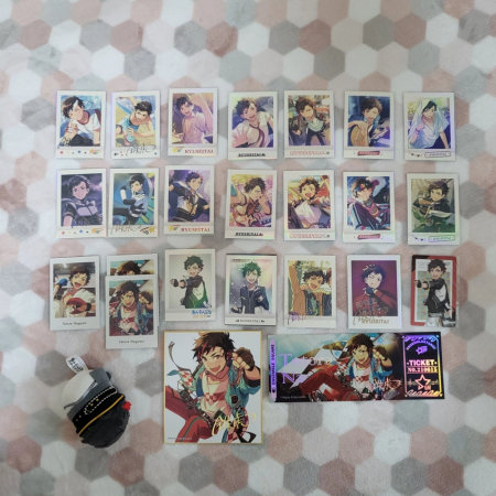 히이로, 테토라 위주 앙스타 굿즈 급처A