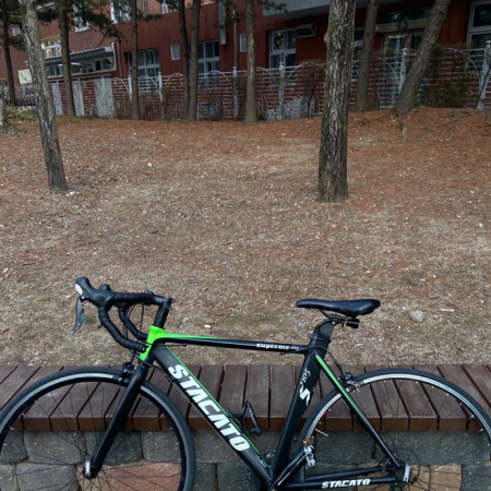 스타카토 슈프림 105R 20단 시마노105로드 급처합니다