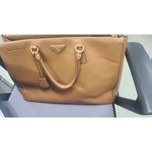 프라다 uiz사피아노 라지 토트백