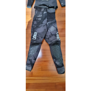 오머 블랙문 다이빙슈트