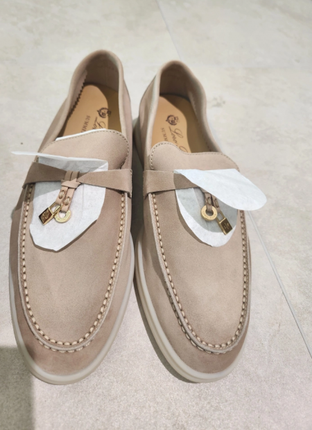 로로피아나 vcf로퍼