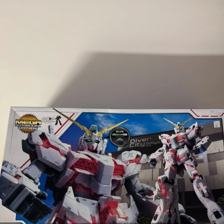 메가 유니콘건담 건담베이스한정판 판매