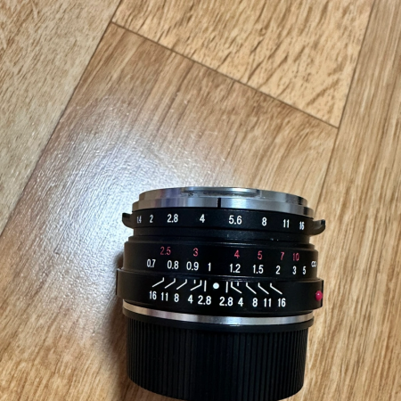 보이글랜더 nokTON classic 35mm 1.4