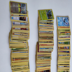 포켓몬 카드 VMAX, V 대량 판매